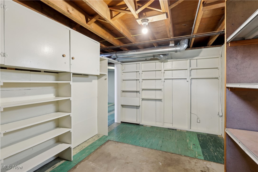 5297 W 149th Street, Brook Park, Ohio image 30