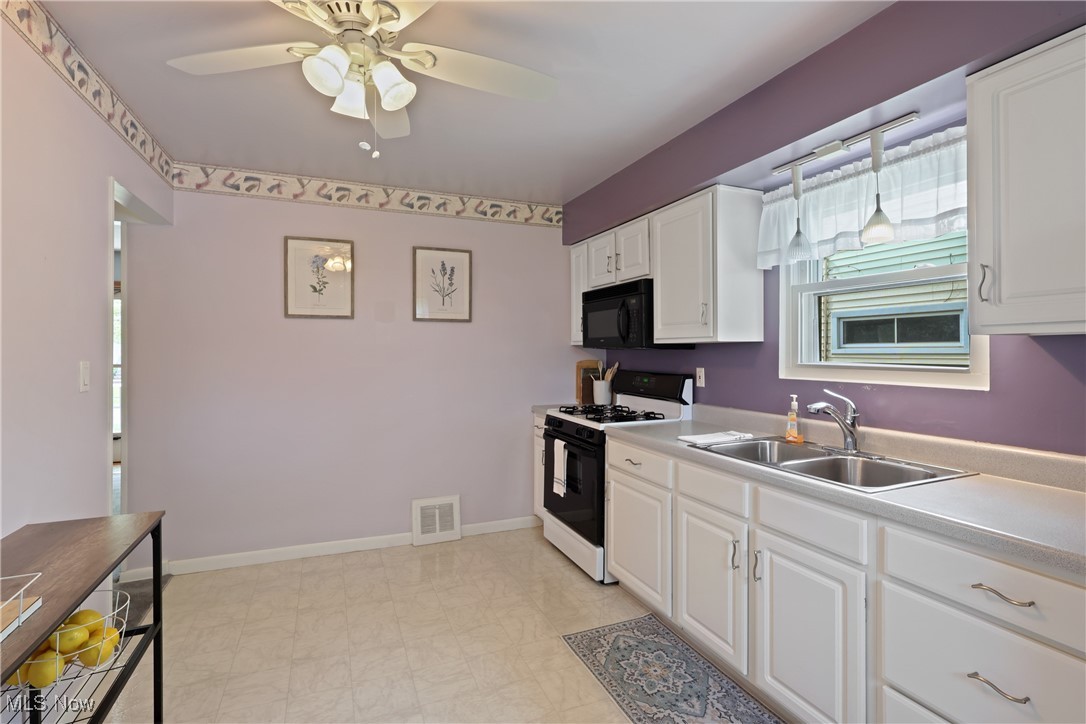 5297 W 149th Street, Brook Park, Ohio image 11