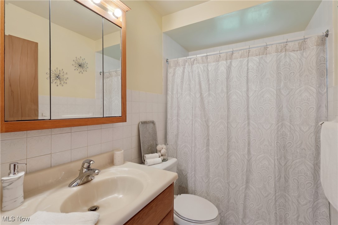 5297 W 149th Street, Brook Park, Ohio image 19