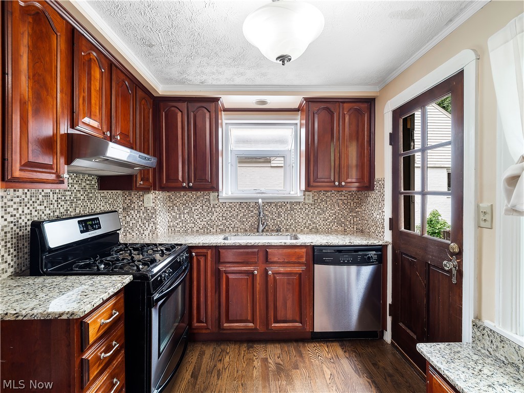 School Park - Residential