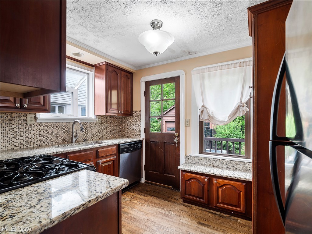 School Park - Residential