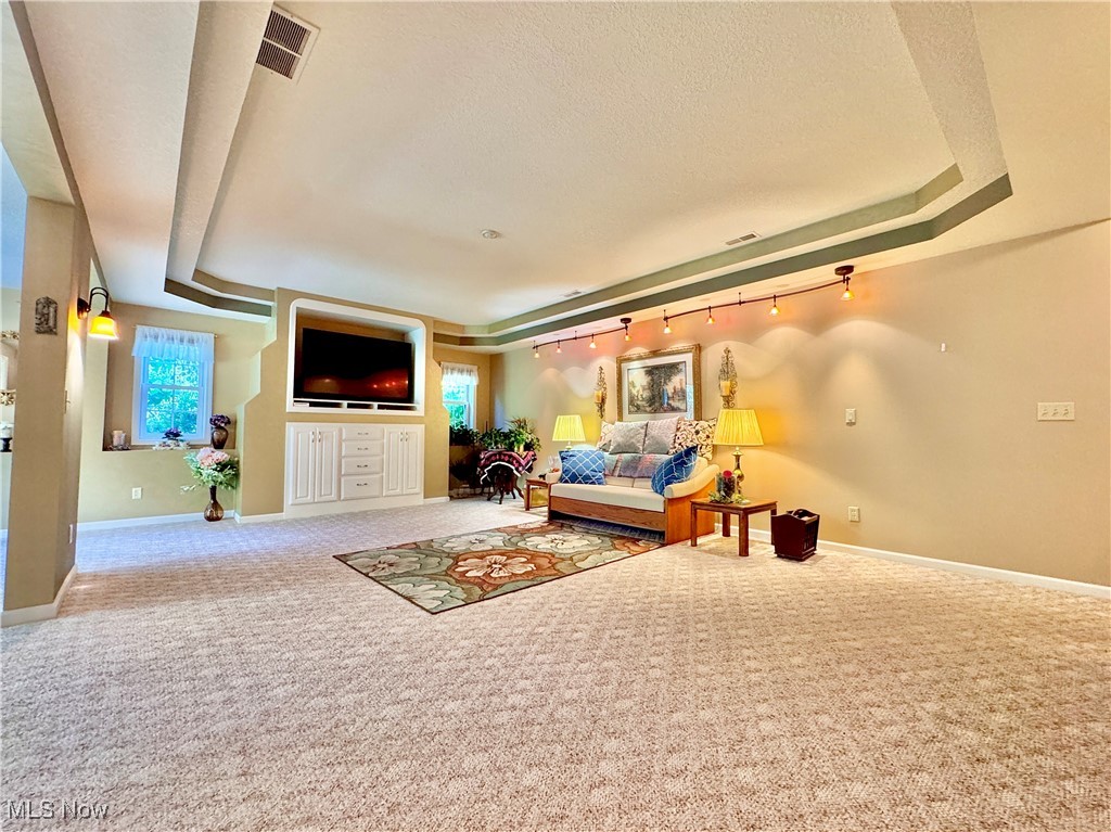 Pine Ridge - Residential