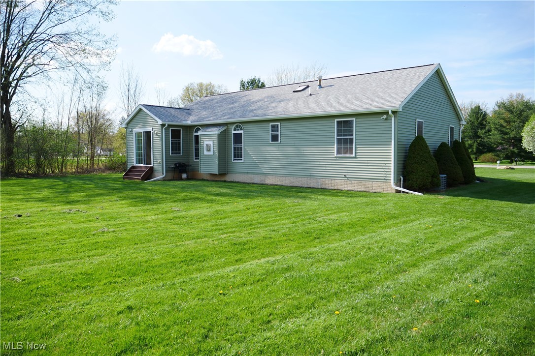 45295 Telegraph Road, Elyria, Ohio image 39