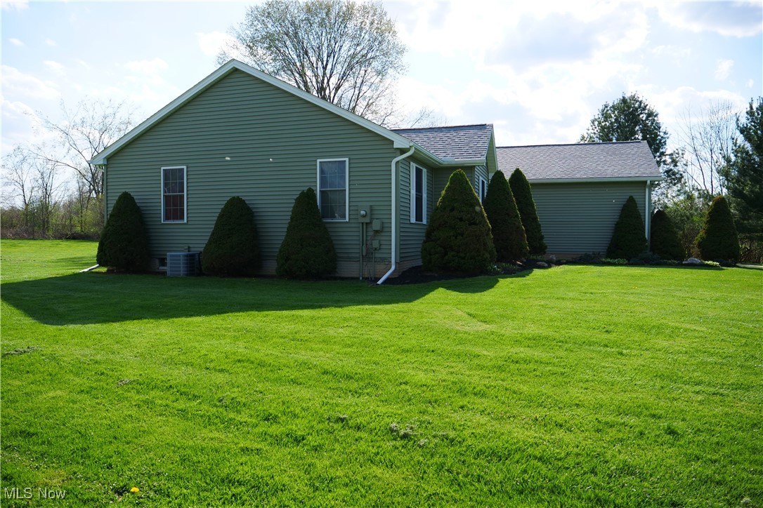 45295 Telegraph Road, Elyria, Ohio image 40
