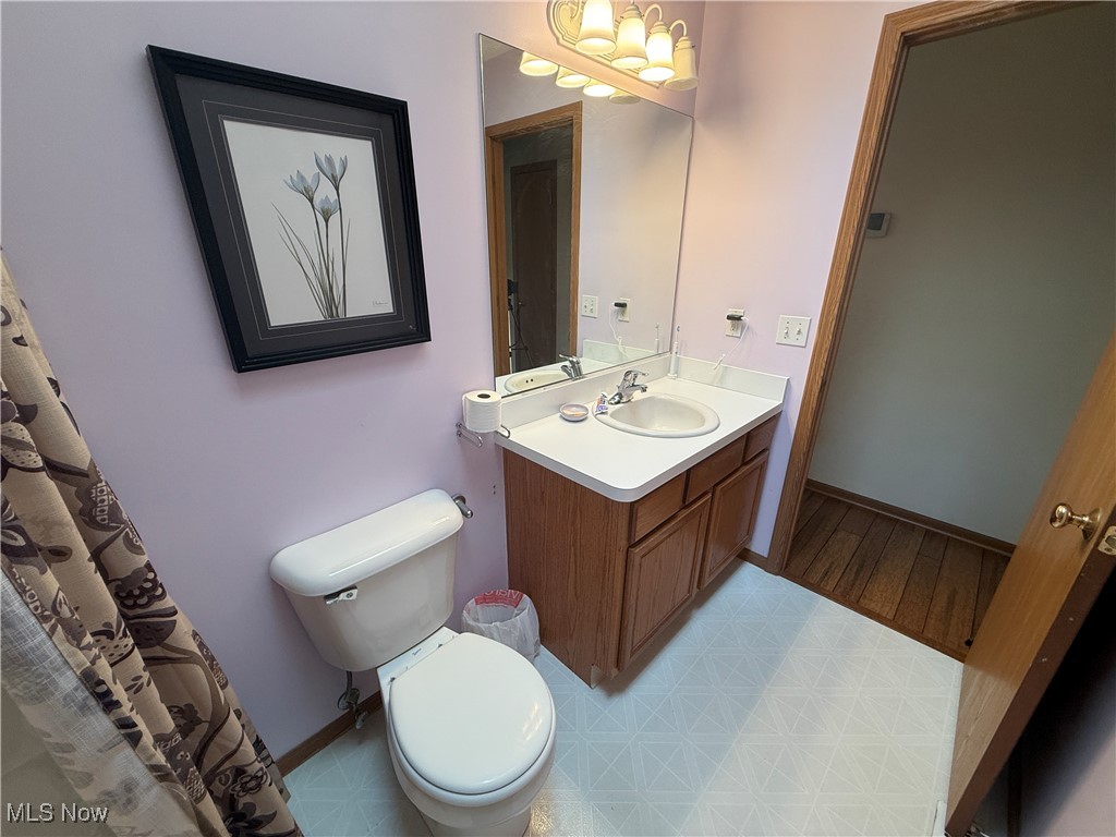 45295 Telegraph Road, Elyria, Ohio image 12