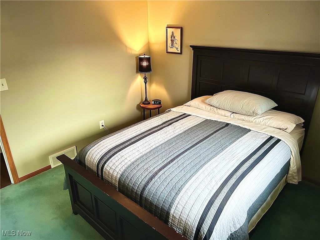 Middleburg Heights, Ohio 44130, United States, 4 Bedrooms Bedrooms, ,2 BathroomsBathrooms,Residential,Pending,107199