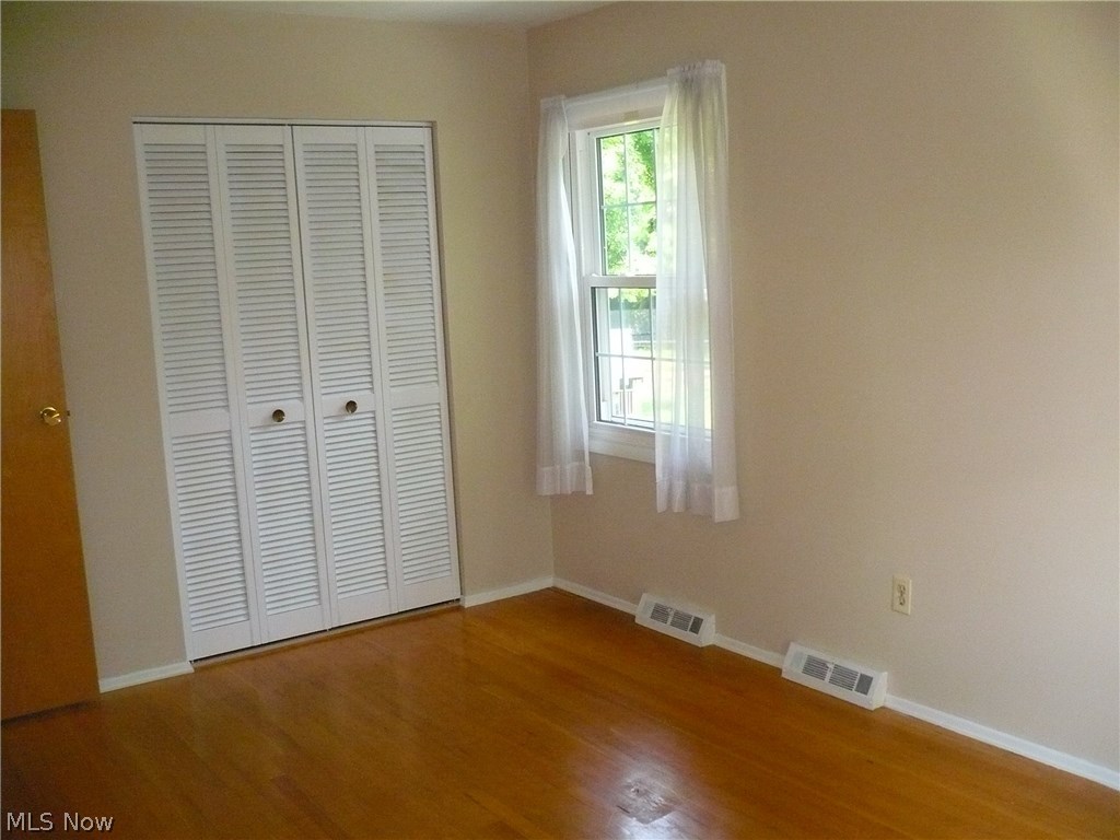 Meadow Rdg 04a - Residential