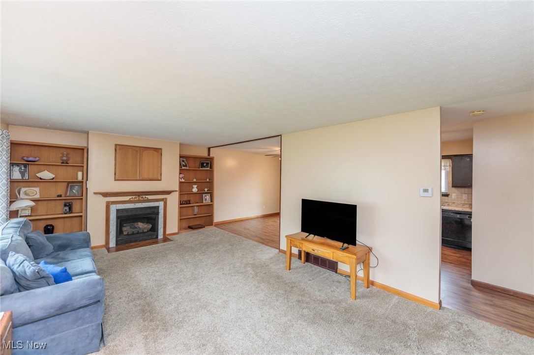 347 Beeler Drive, Berea, Ohio image 8