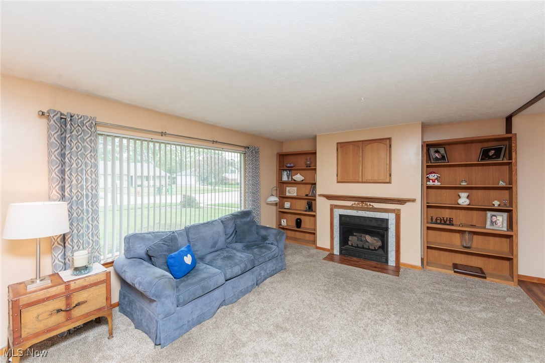347 Beeler Drive, Berea, Ohio image 9