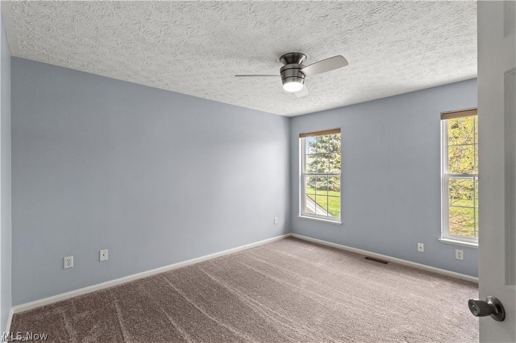 Wyndgate Club Condos Ph 03 - Residential Lease