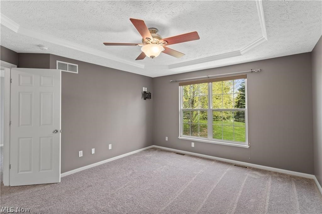 Wyndgate Club Condos Ph 03 - Residential Lease