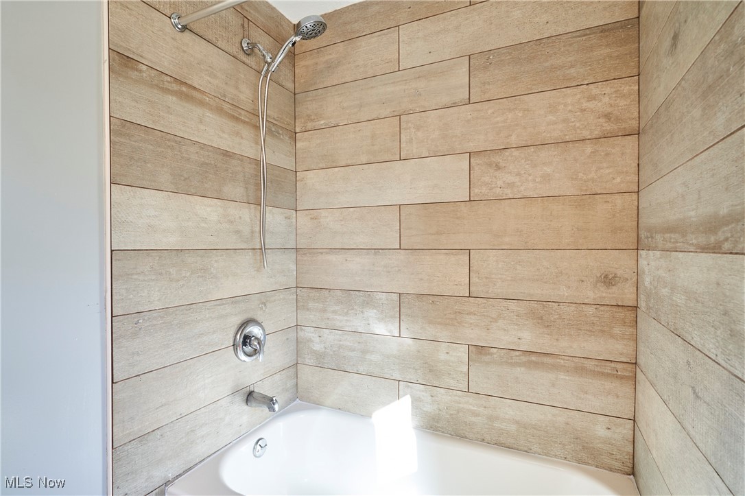 Cleveland, Ohio 44111, United States, 4 Bedrooms Bedrooms, ,2 BathroomsBathrooms,Residential,Active,232264