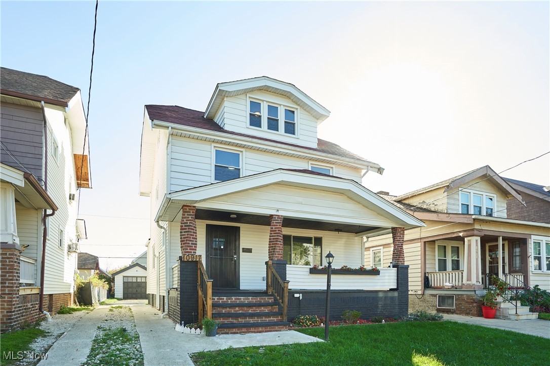 Cleveland, Ohio 44111, United States, 4 Bedrooms Bedrooms, ,2 BathroomsBathrooms,Residential,Active,232264