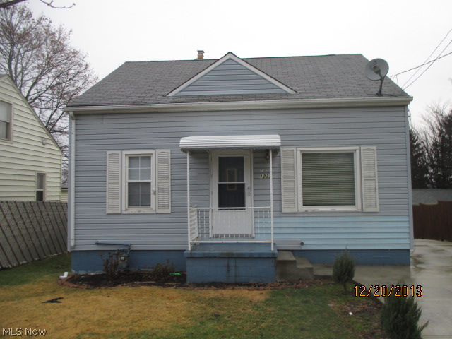 Nice cape cod home boasts finished basement! More than meets the eye! Quaint home in Barberton features living room with wood floors. Light & bright kitchen with dining area and second entry. Custom built wood deck with trellis in back yard. Basement has laundry area. Also, basement has finished room, ideal as rec room, play room or home gym! 2-car detached garage and nice yard. A few touch ups can make this gem shine! All offers must be submitted with pre-approval letter or proof of funds. Employees and family members residing with employees of JP Morgan Chase Bank, N.A., its affiliates or subsidiaries are strictly prohibited from directly or indirectly purchasing any property owned by JP Morgan Chase Bank, N.A.