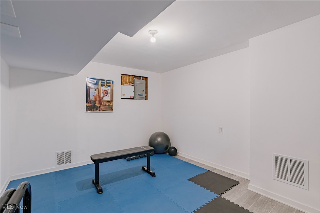 Cobblestone Lane Condo - Residential