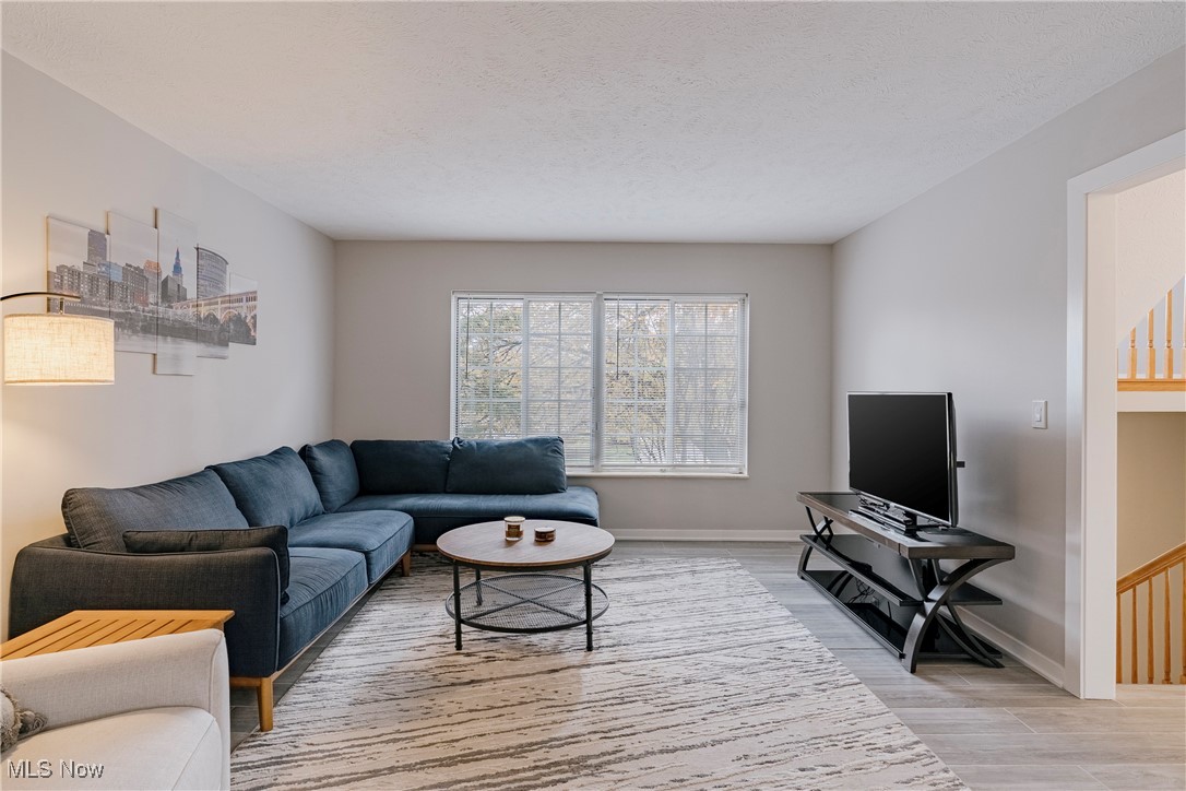 Cobblestone Lane Condo - Residential