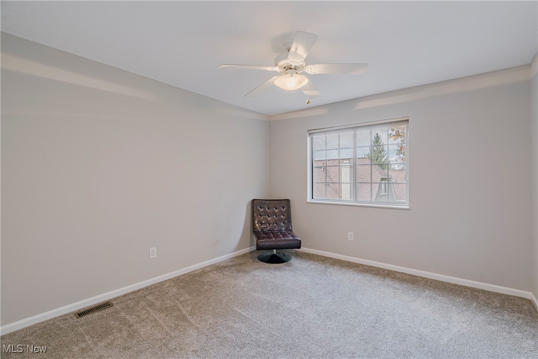 Cobblestone Lane Condo - Residential