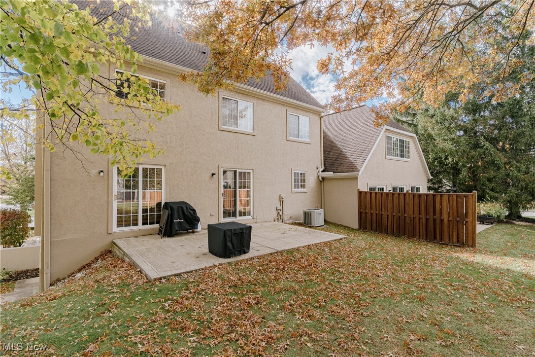 Cobblestone Lane Condo - Residential