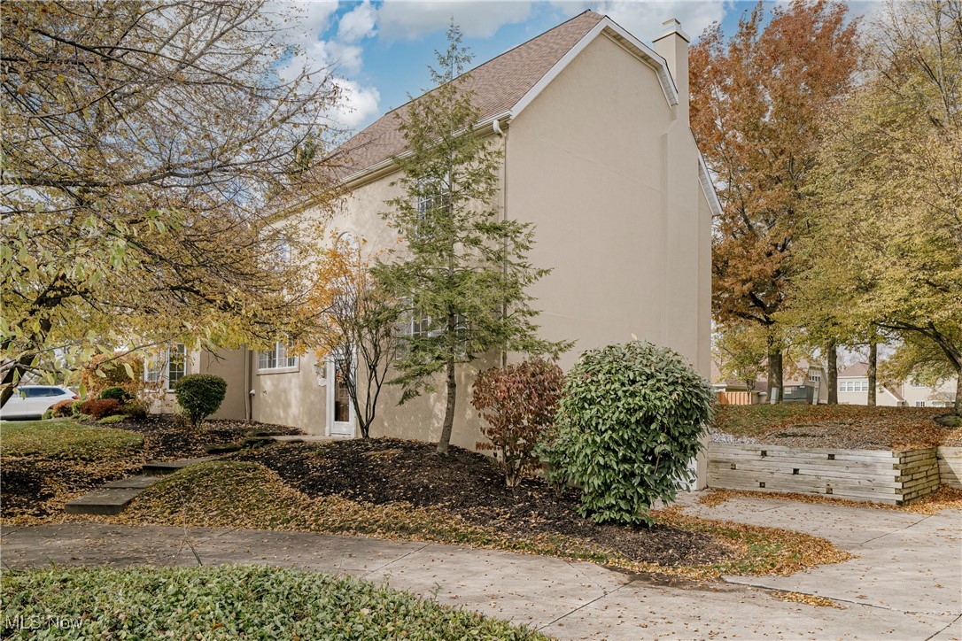 Cobblestone Lane Condo - Residential