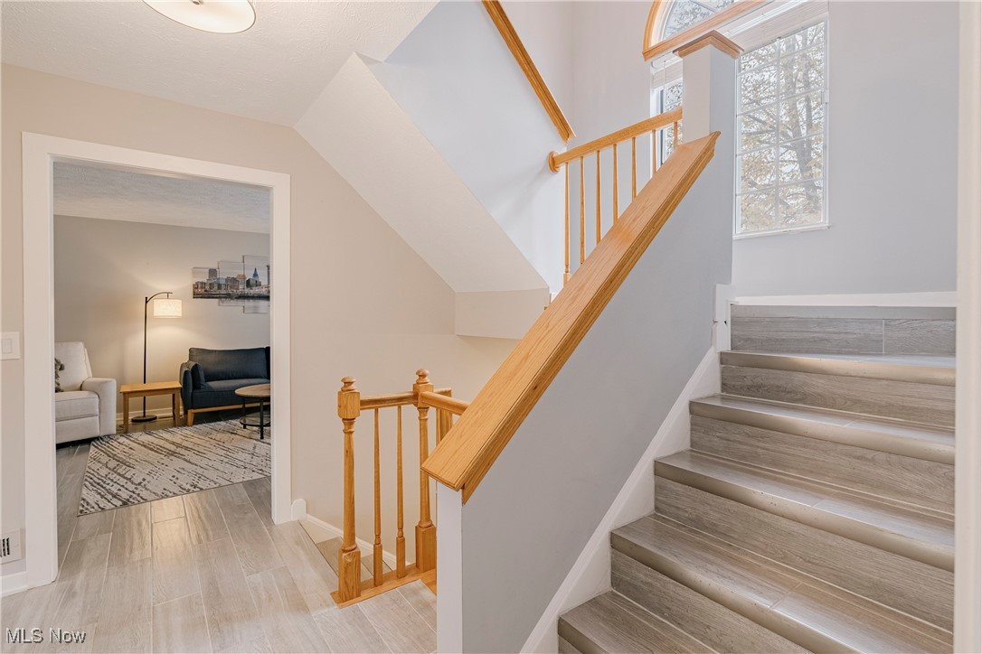 Cobblestone Lane Condo - Residential