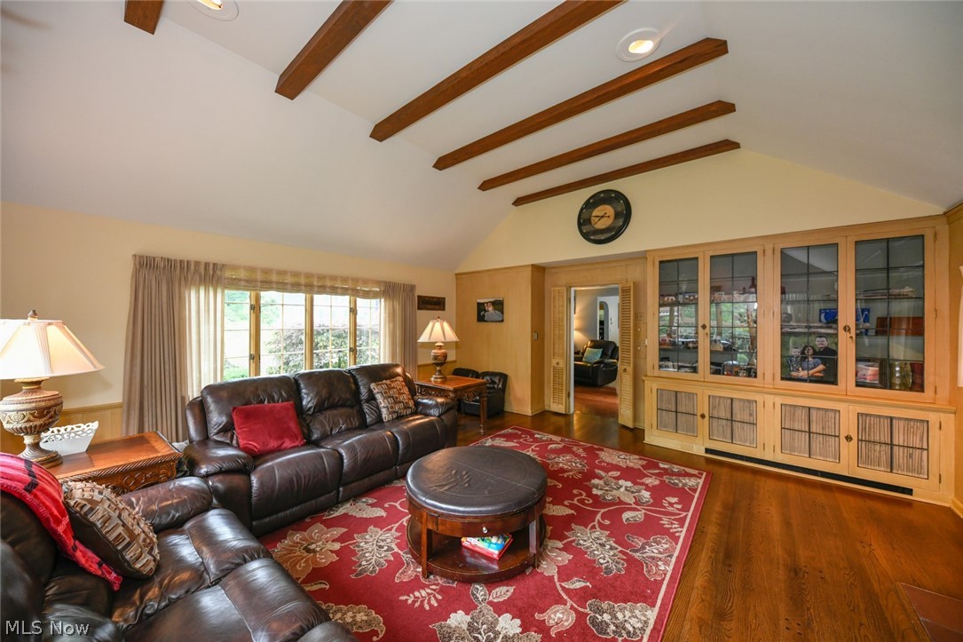 Merriman Manor - Residential