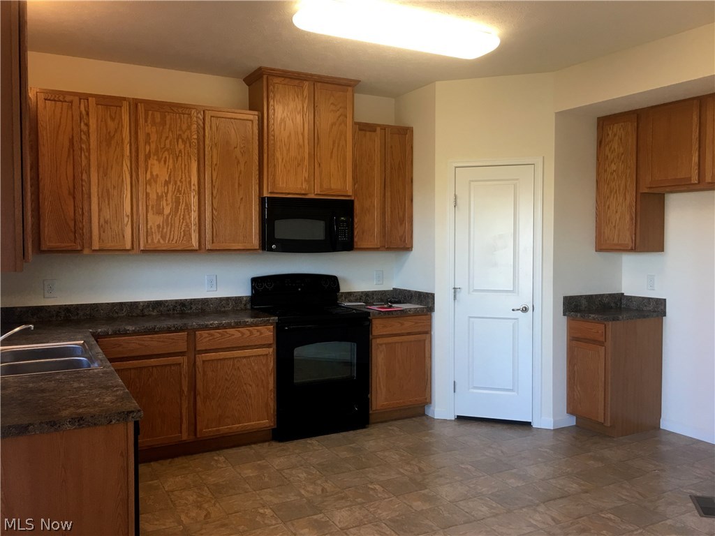 Meadow Lakes Sub - Residential