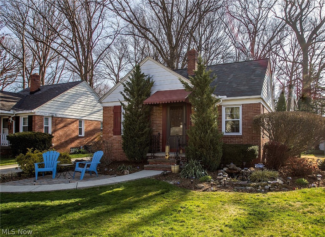 Kempers Clague Manor - Residential