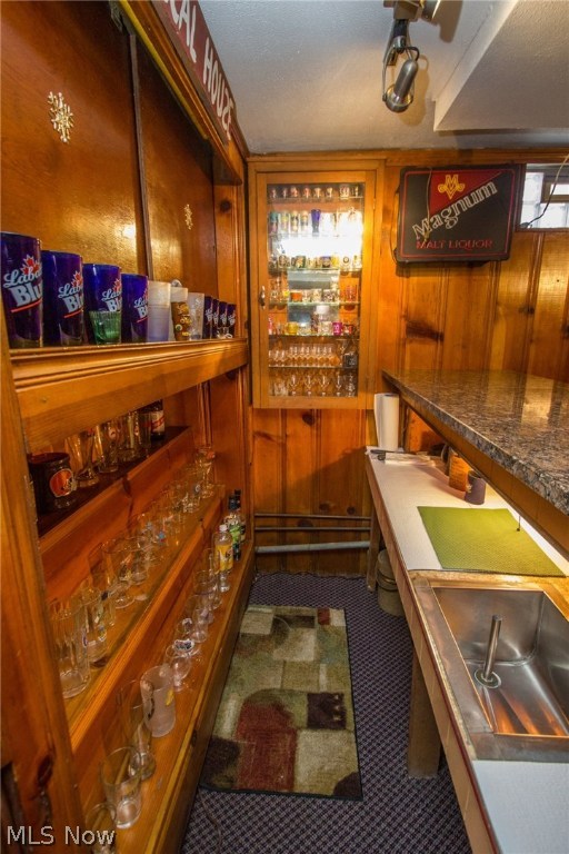 Kempers Clague Manor - Residential