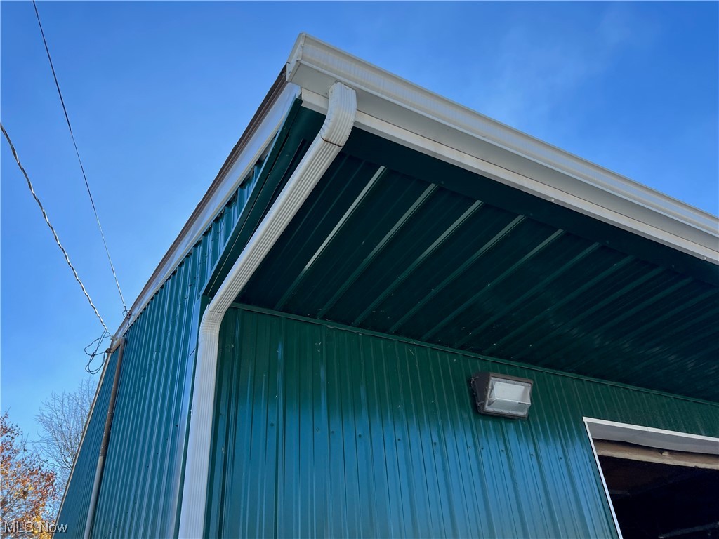 Saybrook - Commercial Sale