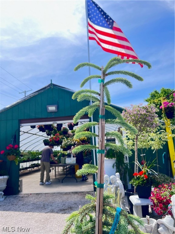 Saybrook - Commercial Sale