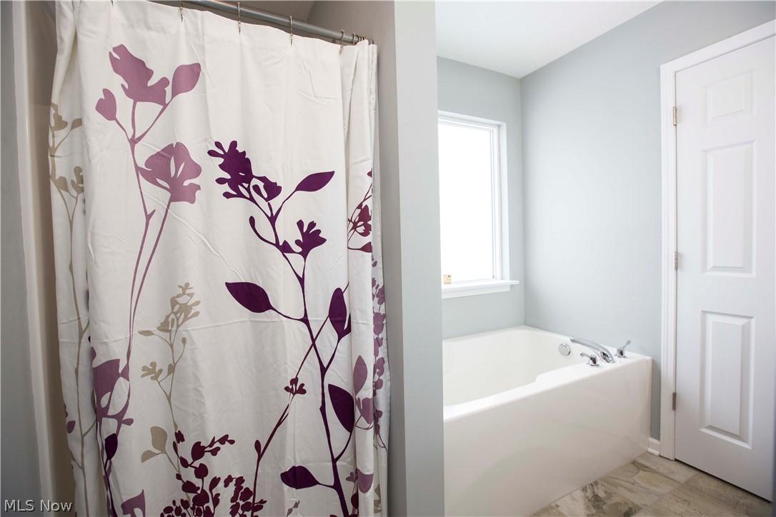 Pleasant Lakes - Residential