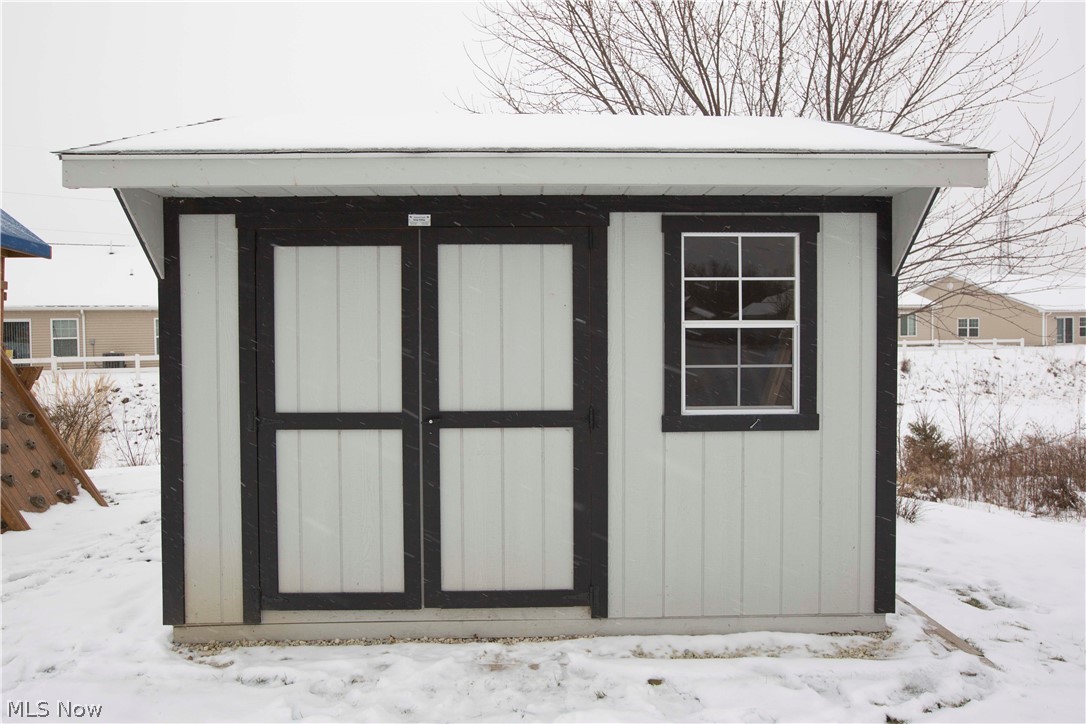 Pleasant Lakes - Residential