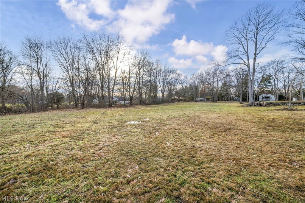 Photo of Sharrott Road, Poland, OH 44514 (MLS # 5192927)