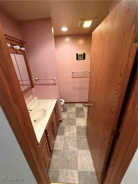 Tiny photo for 65535 8th Street Road, Cambridge, OH 43725 (MLS # 5183050)