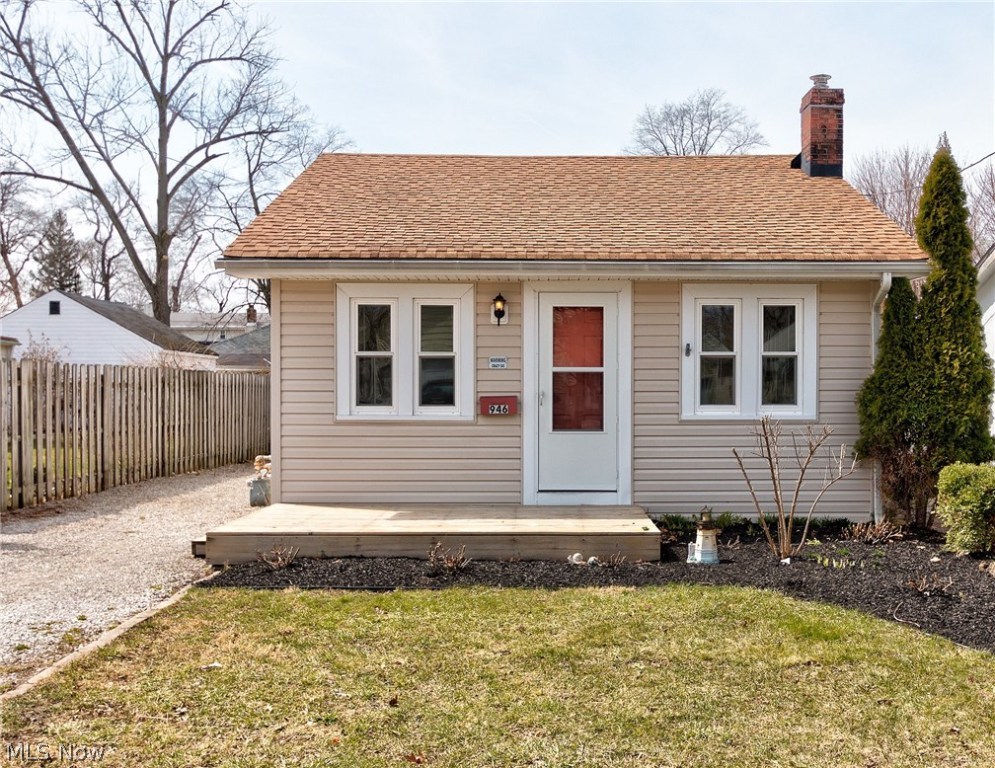 Willobee-On-The-Lake 02 - Residential