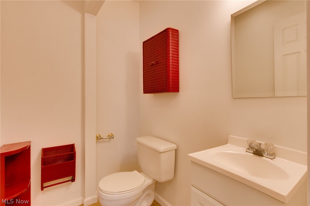 Willobee-On-The-Lake 02 - Residential