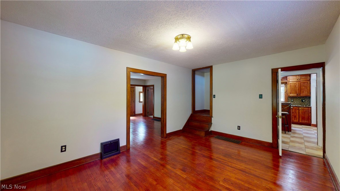 Suffield - Residential