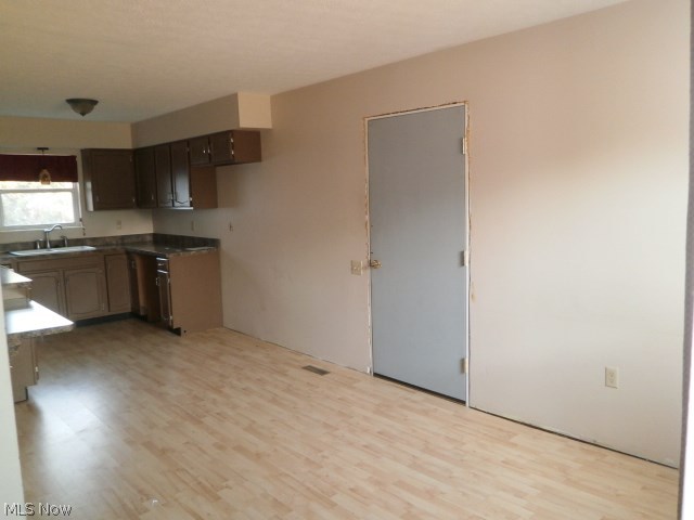 Heatherstone Village - Residential