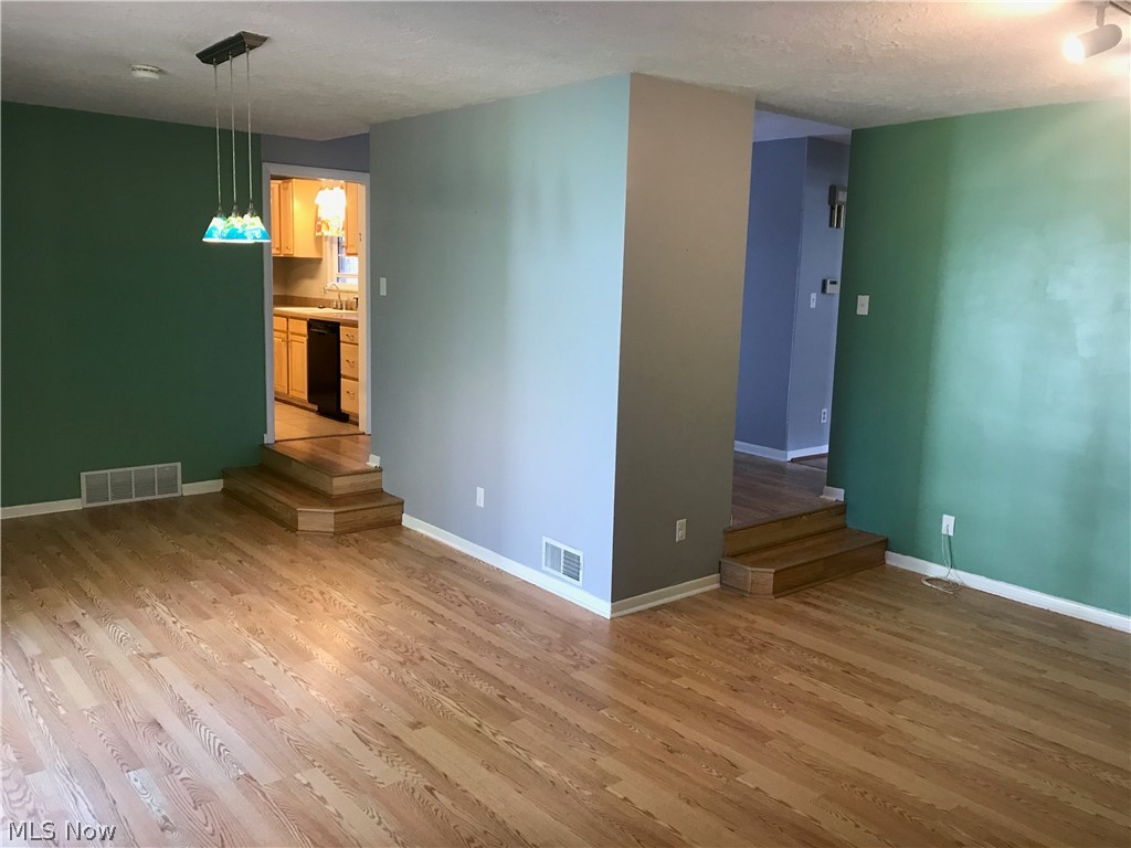 Oak Tree Sub - Residential