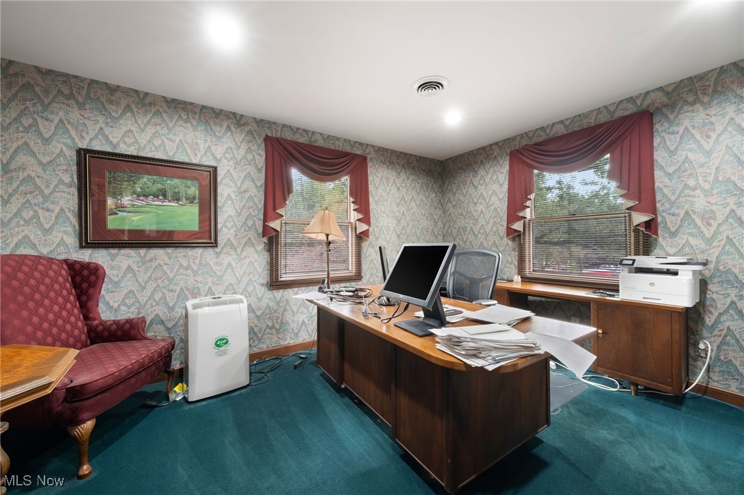 Lake/Sec 07 - Commercial Lease