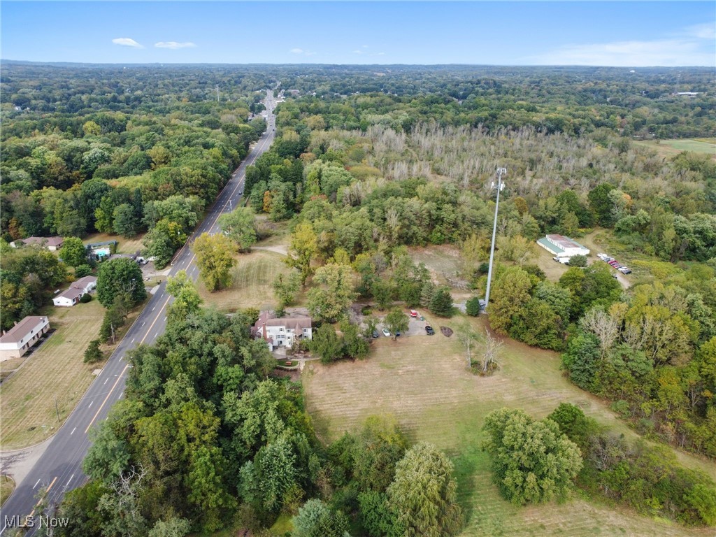 Lake/Sec 07 - Commercial Lease