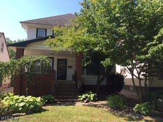 Great chance to own this well-maintained property in the heart of Shaker Hts! This property features three large bedrooms and one and a half bathrooms. Great location close to everything this city has to offer. Hurry to take advantage of this opportunity before it's too late!