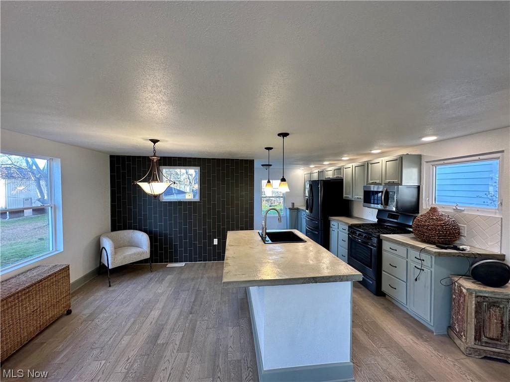 Stambaugh & Rush Add - Residential