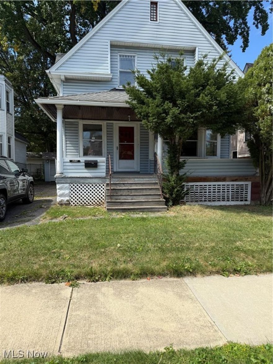 Great Opportunity to own this Home in a Great Lakewood neighborhood, Perfect for Someone to put their own finishings or investor looking in this prime area. This 3 Bedroom has tons of potential and priced to sell fast. 3 Bedrooms upstairs and Roomy Living Rm and Formal Dining Rm and Spacious Kitchen on first level. Big front porch and Full  Basement round out all your possibilities.