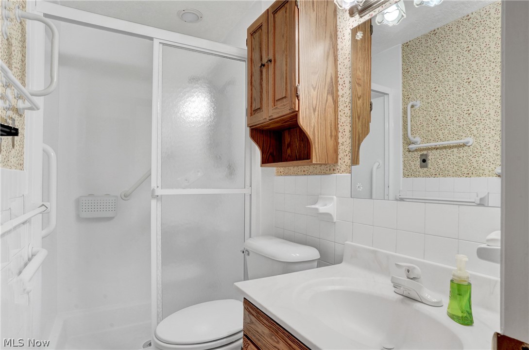 Silver Lake Towers Condo - Residential