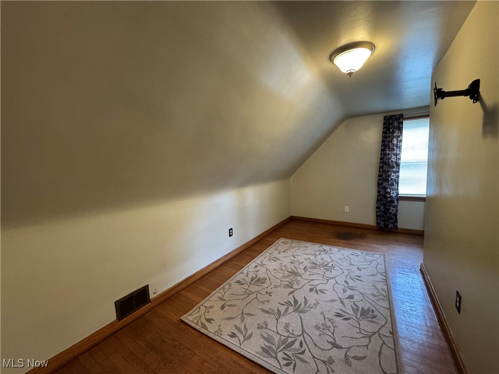 Skotlan Add First - Residential