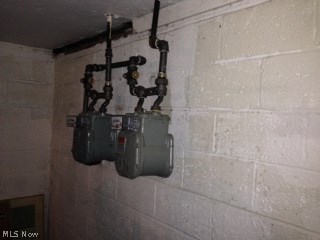 Cedar Center - Residential Income