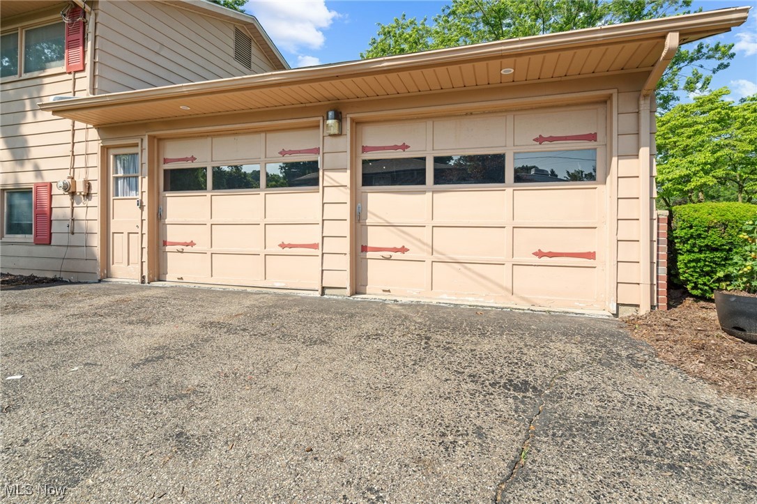 3303 Meadowwood Street, Massillon, Ohio image 4