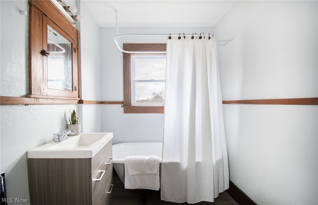 Girard Realty Co 01 - Residential