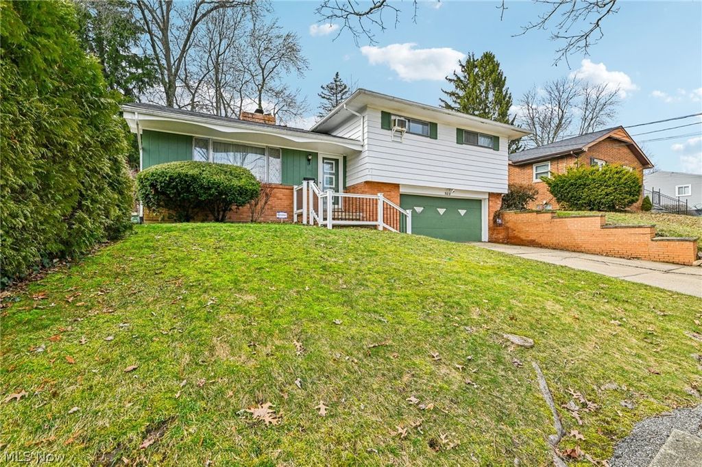 Photo of 508 Clearbrook Drive, Akron, OH 44313 (MLS # 5191888)